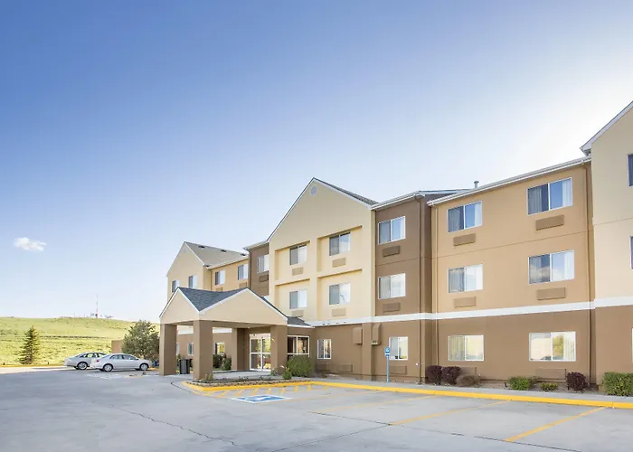 Fairfield By Marriott & Hotel 3*