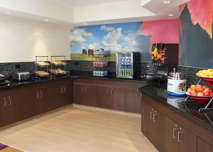 Fairfield By Marriott & Hotel Cheyenne