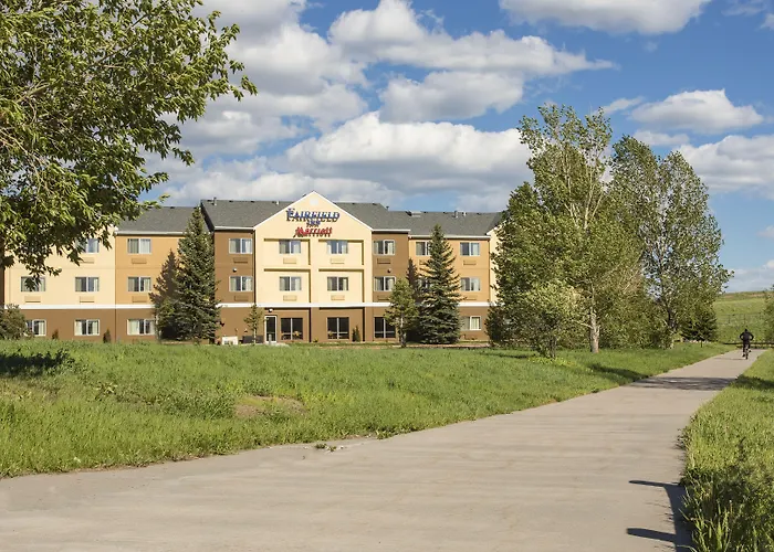 Fairfield By Marriott & Hotel 3*
