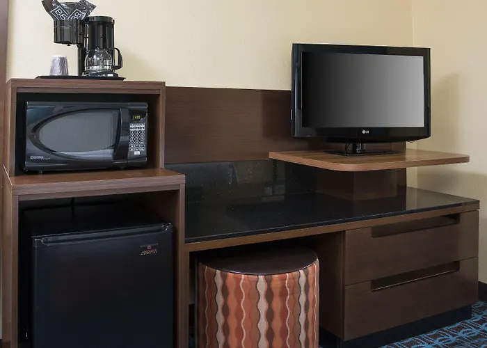 Fairfield By Marriott & Hotel Cheyenne