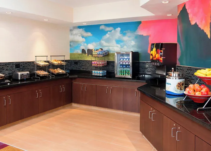 Fairfield By Marriott &