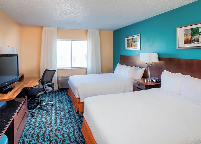 Fairfield By Marriott & Hotel 3*